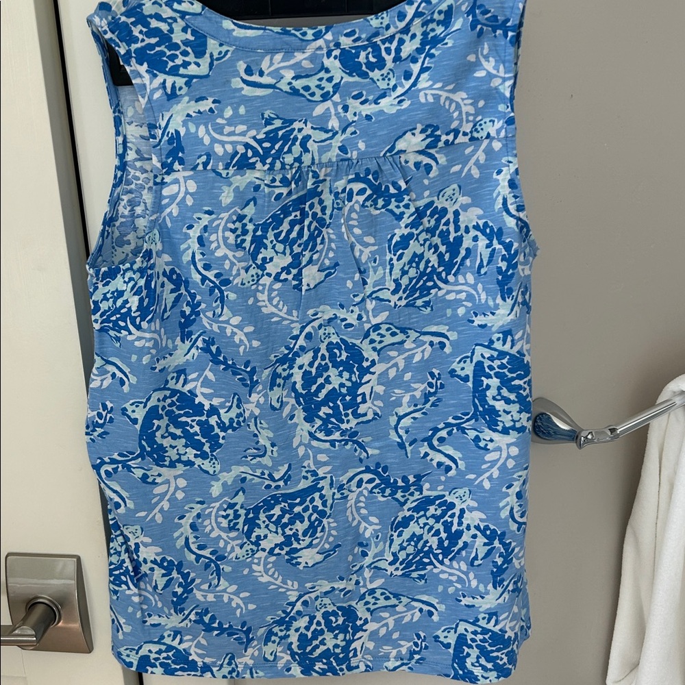 Lilly Pulitzer Blue and White Patterned Top - Picture 4 of 4